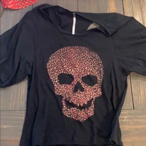 Skull tee with Skull cutout on back